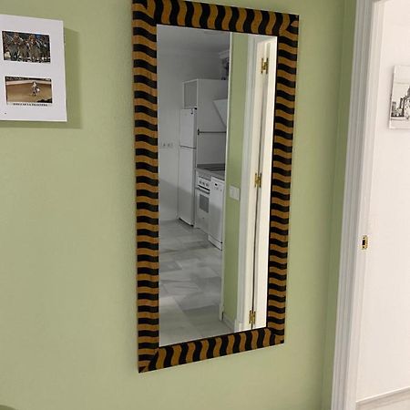 Apartamento Centrico “Los Pajaritos” Con Garaje. Jerez de la Frontera Exterior photo