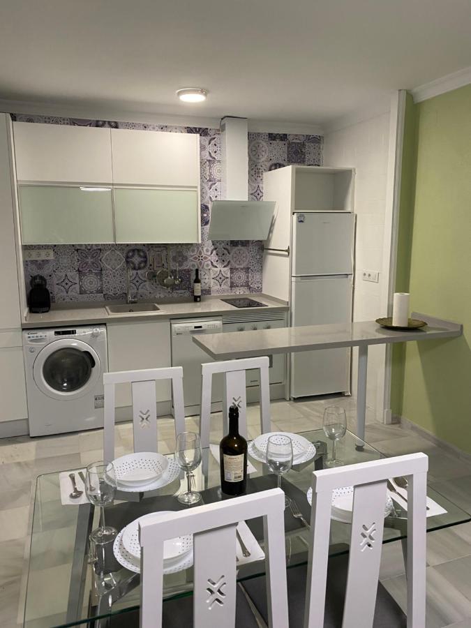 Apartamento Centrico “Los Pajaritos” Con Garaje. Jerez de la Frontera Exterior photo